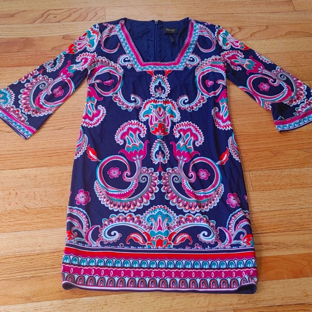 Retro mini dress size 2, navy and bright colors, short, Laundry brand. New.